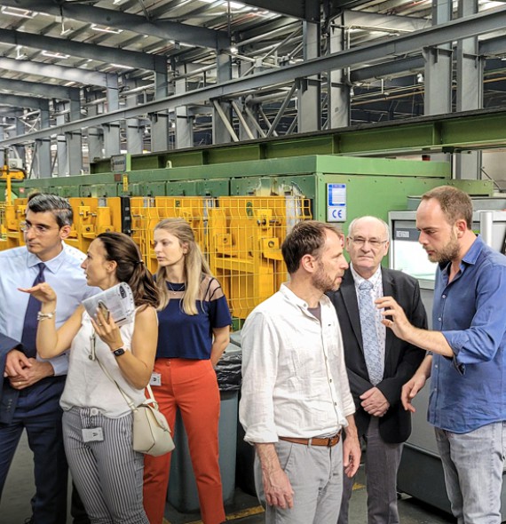 28100de9-f11e-4c1f-9be2-9cc8afbc6b69 28100de9-f11e-4c1f-9be2-9cc8afbc6b69