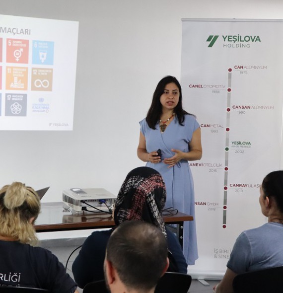 e0352f74-8817-46be-9819-5895b52e5402 e0352f74-8817-46be-9819-5895b52e5402